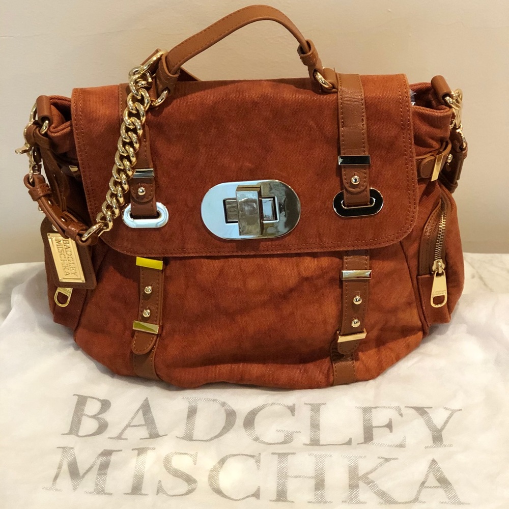 Super Cute Badgley Mischka Bag!
